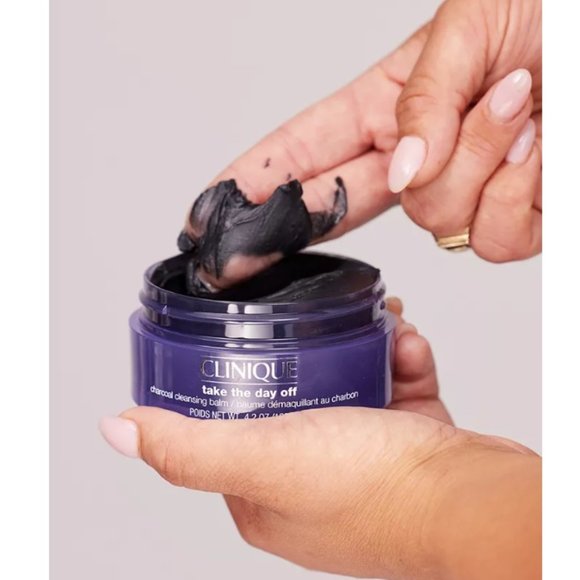 Clinique Take The Day Off Charcoal Cleansing Balm, NEW - Full Size 0.5 oz/15 ml - Picture 9 of 14